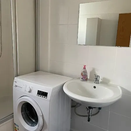 Sano - - Platz Fuer Bis Zu 5 Personen - Waschmaschine - Smart Tv *